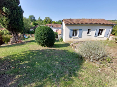 French property for sale in Villebois-Lavalette, Charente - €169,500 - photo 1