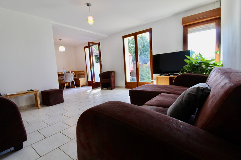 French property for sale in Tours, Indre-et-Loire - €399,620 - photo 2