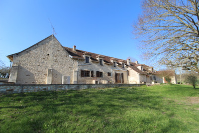 Maison à vendre à Barrou, Indre-et-Loire, Centre, avec Leggett Immobilier
