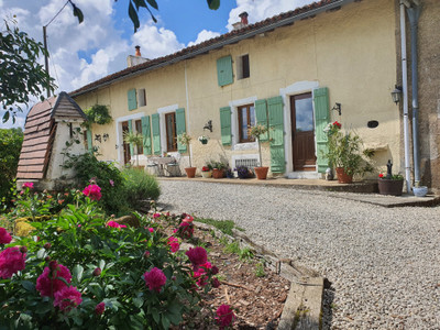 Maison à vendre à Rouzède, Charente, Poitou-Charentes, avec Leggett Immobilier