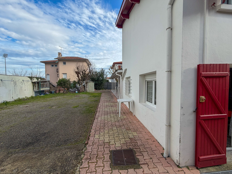 French property for sale in Dax, Landes - €846,000 - photo 9