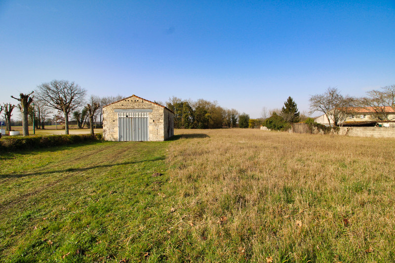 French property for sale in Chives, Charente-Maritime - &#8364;29,000 - photo 6