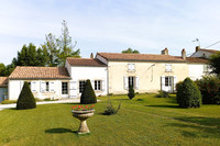 Riverside for sale in Taugon Charente-Maritime Poitou_Charentes
