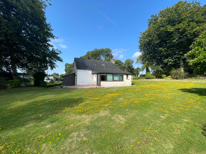 French property for sale in Saint-Gilles-Pligeaux, Côtes-d'Armor - €147,150 - photo 2