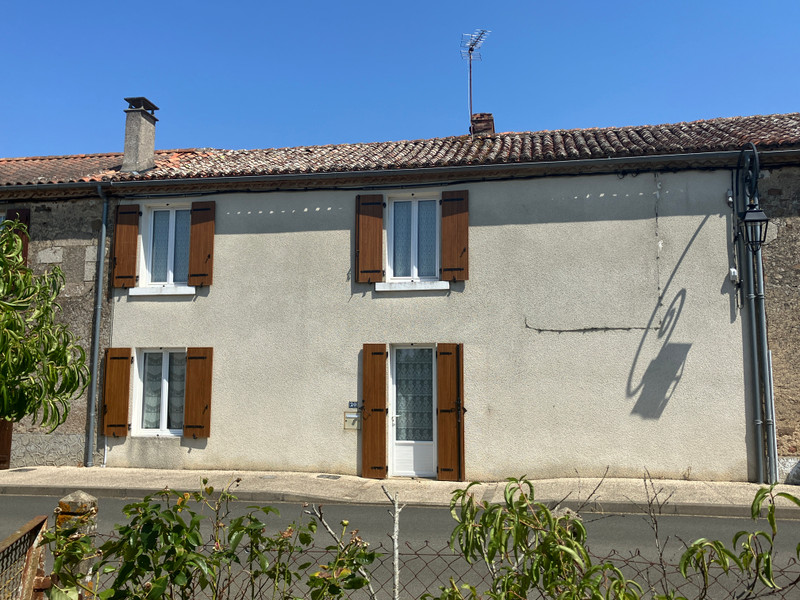 French property for sale in Millac, Vienne - €49,600 - photo 0