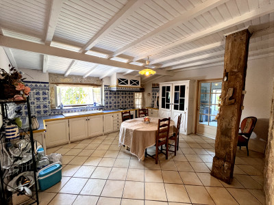 French property for sale in Bois, Charente-Maritime - €230,050 - photo 3