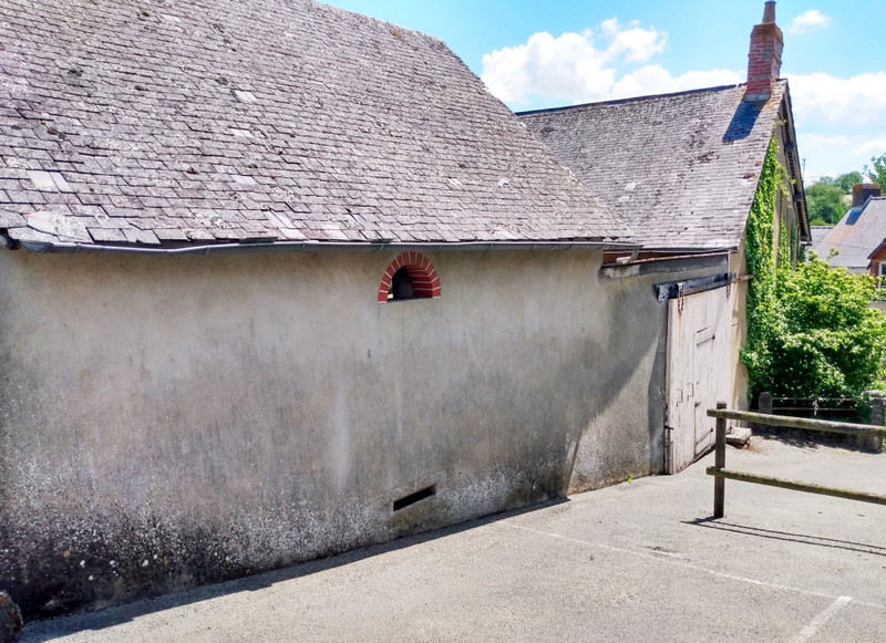 French property for sale in Saint-Mars-du-Désert, Mayenne - &#8364;41,600 - photo 3