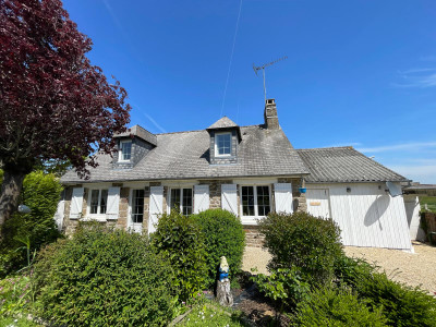 French property for sale in Brecé, Mayenne - €105,000 - photo 1