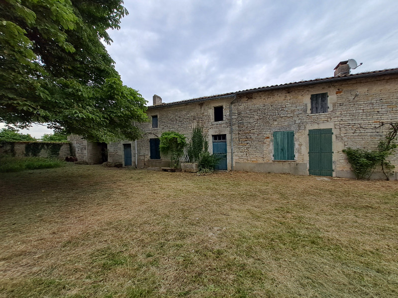 French property for sale in Chef-Boutonne, Deux-Sèvres - €77,777 - photo 9