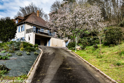 Maison à vendre à Cublac, Corrèze, Limousin, avec Leggett Immobilier