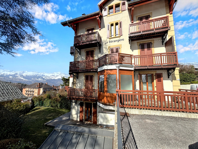 French property for sale in Saint-Gervais-les-Bains, Haute-Savoie - €545,000 - photo 0
