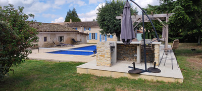 French property for sale in Alloinay, Deux-Sèvres - €303,191 - photo 2