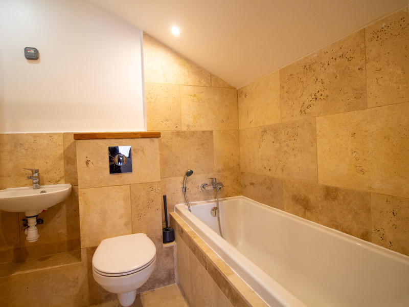 Ski property for sale in Meribel - €555,000 - photo 8