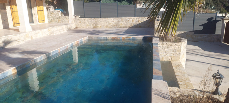 French property for sale in Saint-André-de-Roquepertuis, Gard - €995,000 - photo 6