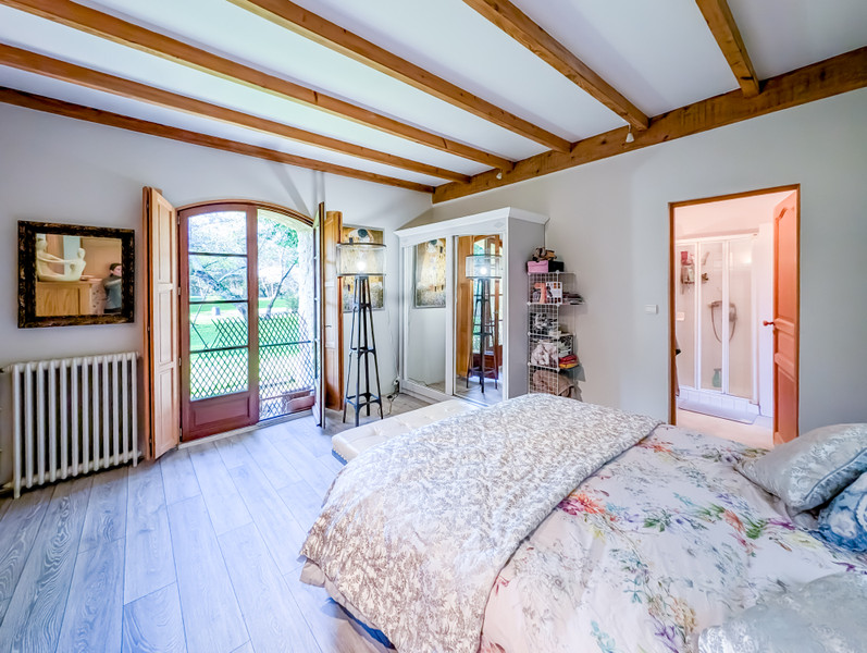 French property for sale in Montmérac, Charente - €579,000 - photo 7