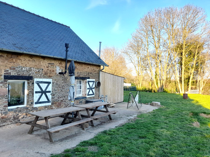 French property for sale in Sainte-Marie-du-Bois, Mayenne - €138,428 - photo 9
