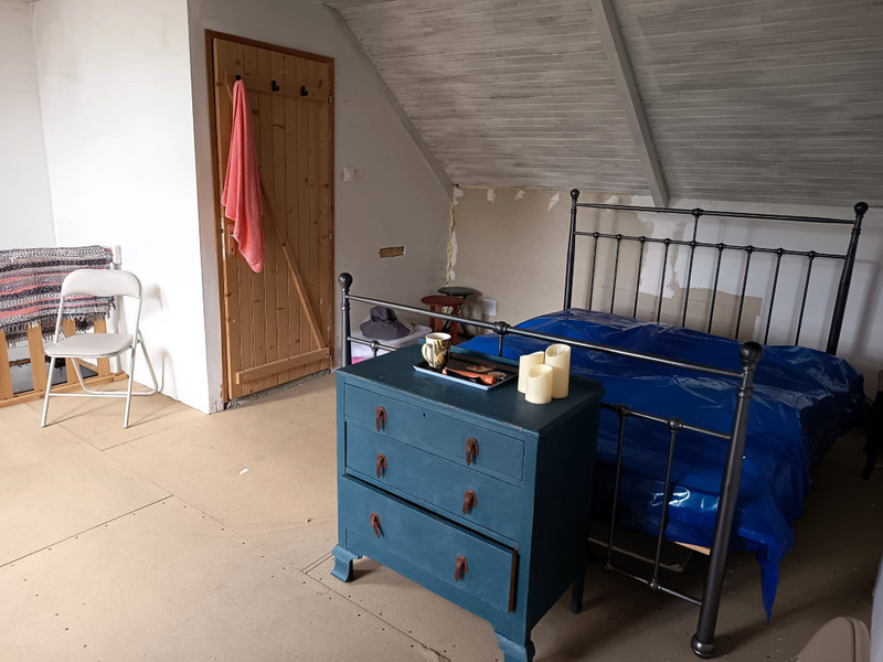French property for sale in Le Saint, Morbihan - €45,000 - photo 6