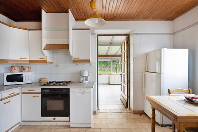French property for sale in Corancy, Nièvre - €120,000 - photo 4