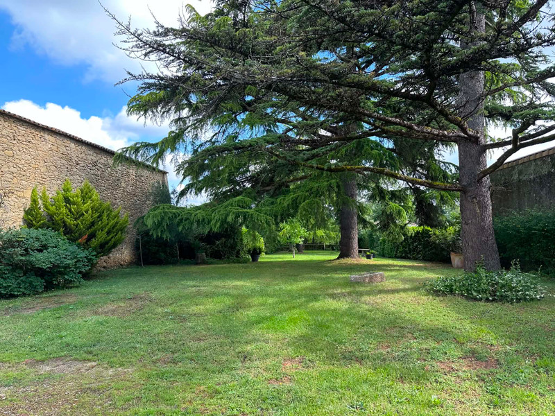 French property for sale in Blasimon, Gironde - €263,900 - photo 3