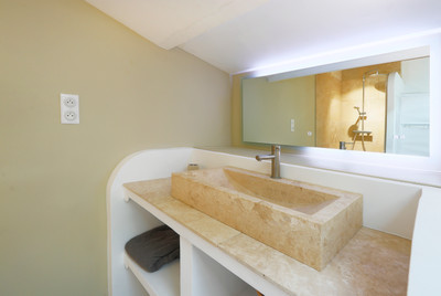 French property for sale in Rustrel, Vaucluse - €298,000 - photo 8