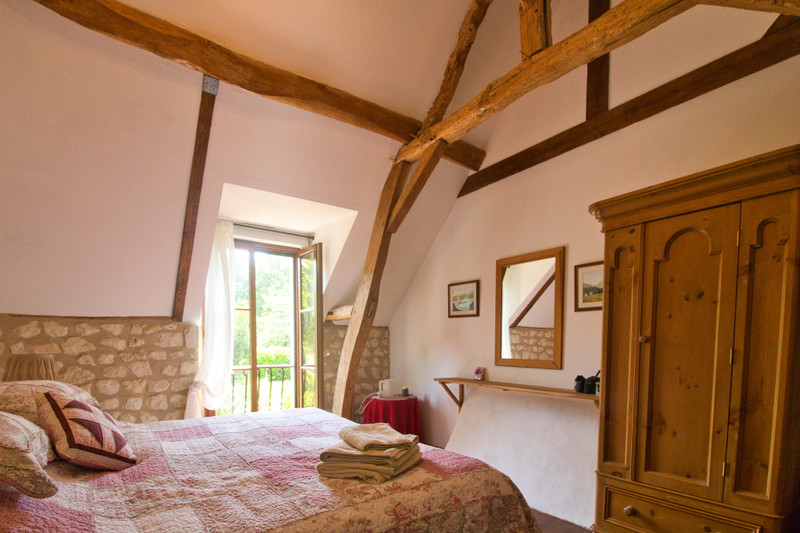 French property for sale in Aubigné-Racan, Sarthe - €255,195 - photo 8