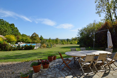 French property for sale in Saint-Sernin, Lot-et-Garonne - €649,760 - photo 2