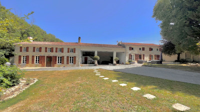 Maison à vendre à Puy-du-Lac, Charente-Maritime, Poitou-Charentes, avec Leggett Immobilier