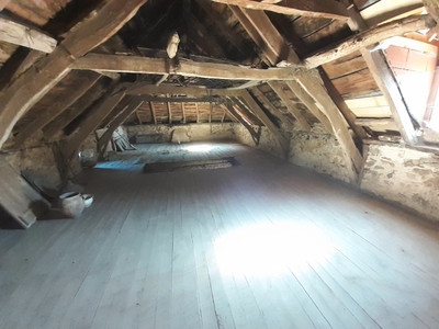French property for sale in Lanuéjouls, Aveyron - €160,000 - photo 4