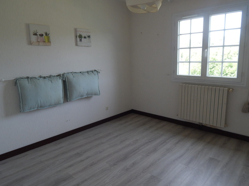French property for sale in La Rochebeaucourt-et-Argentine, Dordogne - €160,000 - photo 8