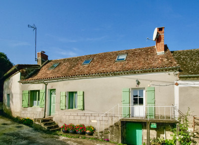 Maison à vendre à Bussière-Badil, Dordogne, Aquitaine, avec Leggett Immobilier
