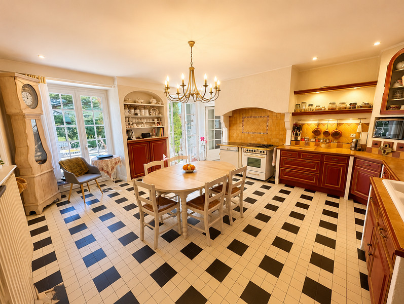 French property for sale in Messemé, Vienne - €256,000 - photo 2