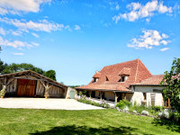 Propriété à vendre à Lauzun, Lot-et-Garonne - 630 000 € - photo n°1