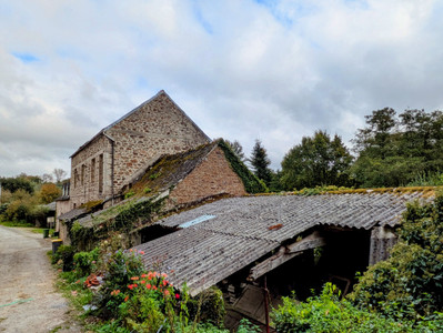 French property for sale in Saint-Sauveur, Finistère - €205,200 - photo 14