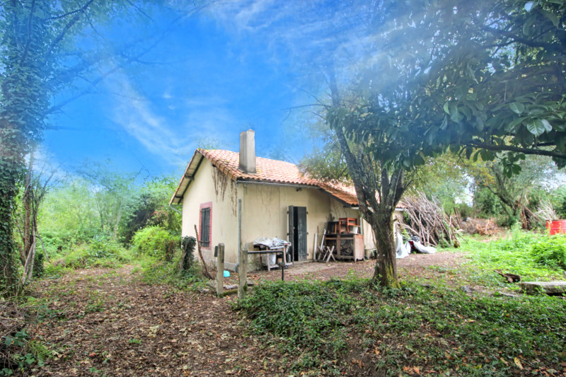 French property for sale in Confolens, Charente - €149,000 - photo 9