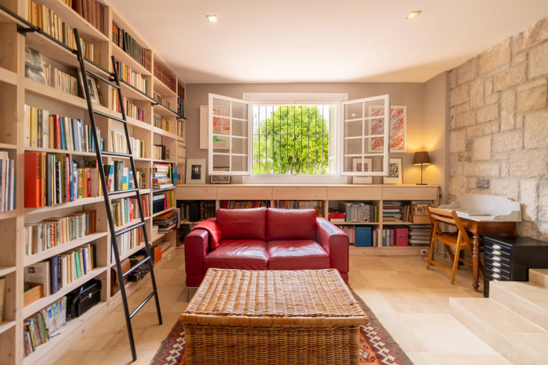 French property for sale in Nice, Alpes-Maritimes - €1,650,000 - photo 6