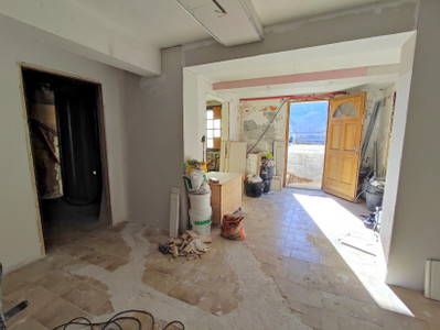 French property for sale in Castillon-de-Larboust, Haute-Garonne - €85,000 - photo 8