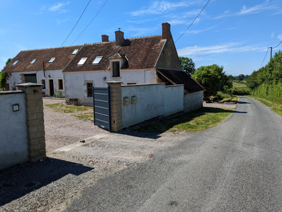 French property for sale in Le Châtelet, Cher - €240,000 - photo 7