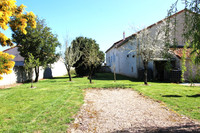 Maison à vendre à La Chèvrerie, Charente - 339 200 € - photo 8