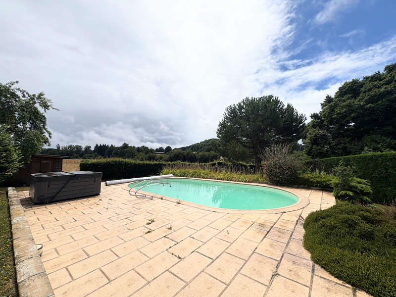 French property for sale in La Porcherie, Haute-Vienne - €370,000 - photo 9
