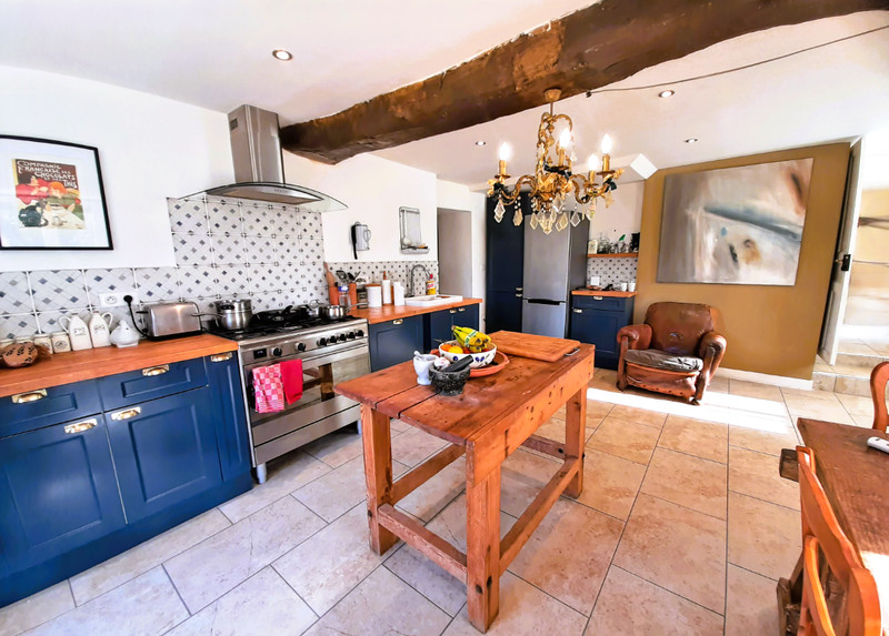 French property for sale in Verteillac, Dordogne - €335,000 - photo 2