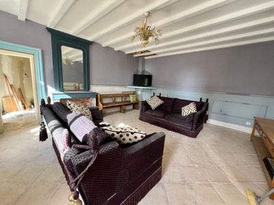 French property for sale in Saint-Savinien, Charente-Maritime - €162,000 - photo 1