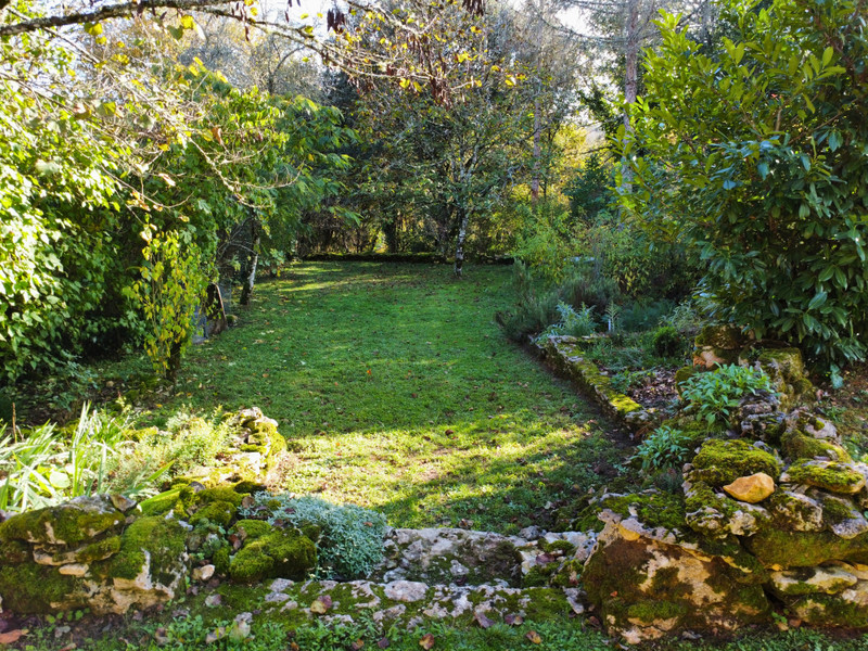 French property for sale in Saint-Cyprien, Dordogne - €220,000 - photo 13