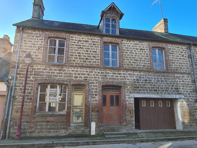 House in Torchamp Orne Great investment opportunity with this