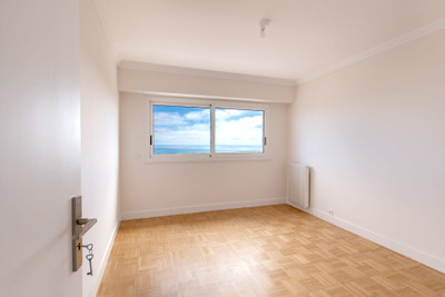 French property for sale in Nice, Alpes-Maritimes - €695,000 - photo 4