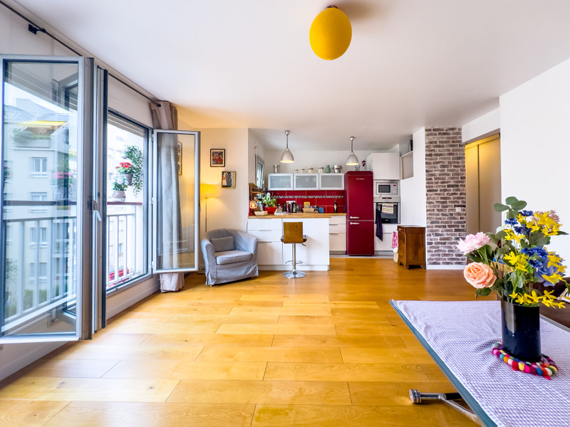 French property for sale in Paris 3e Arrondissement, Paris - €660,000 - photo 2