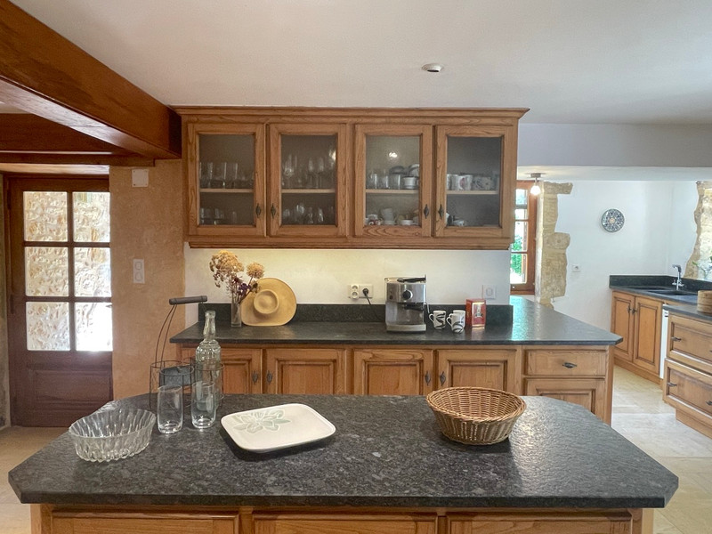 French property for sale in Les Eyzies, Dordogne - €795,000 - photo 6