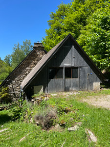 French property for sale in Champs-sur-Tarentaine-Marchal, Cantal - €258,000 - photo 2