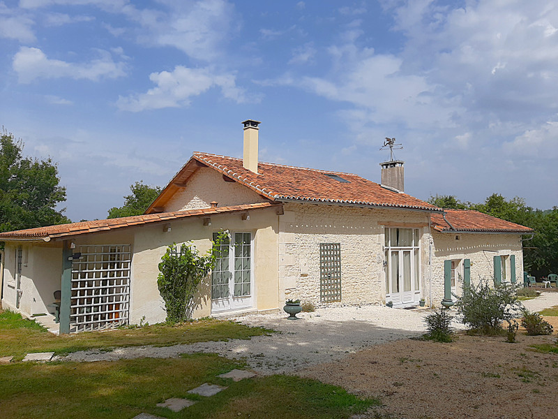 Maison à vendre à Bouteilles-Saint-Sébastien, Dordogne - 297.995 € - photo 1