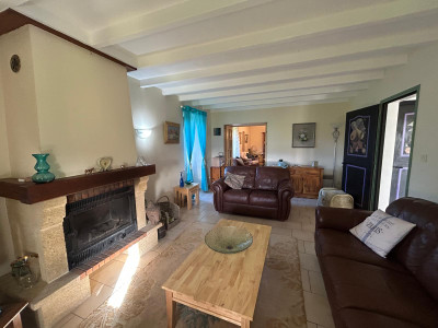 French property for sale in Saint-Quentin-de-Chalais, Charente - €182,000 - photo 3
