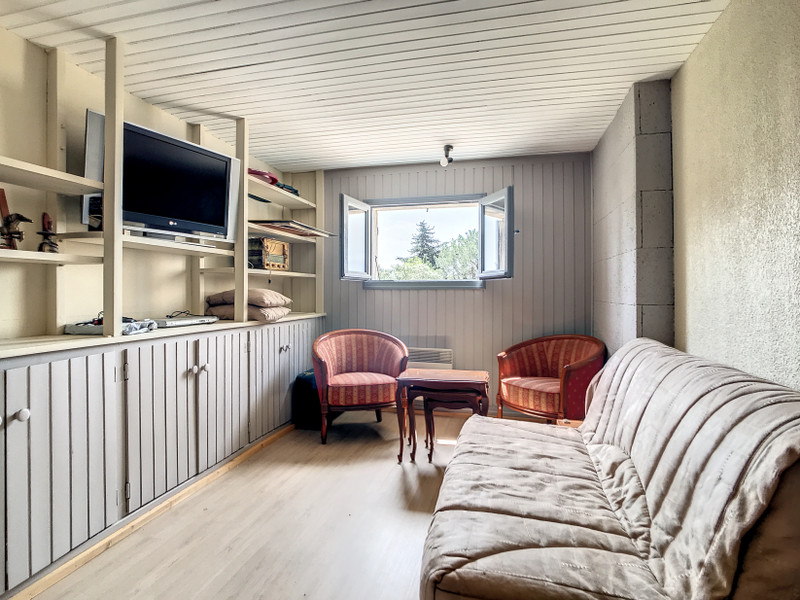 French property for sale in Les Angles, Gard - €549,000 - photo 5